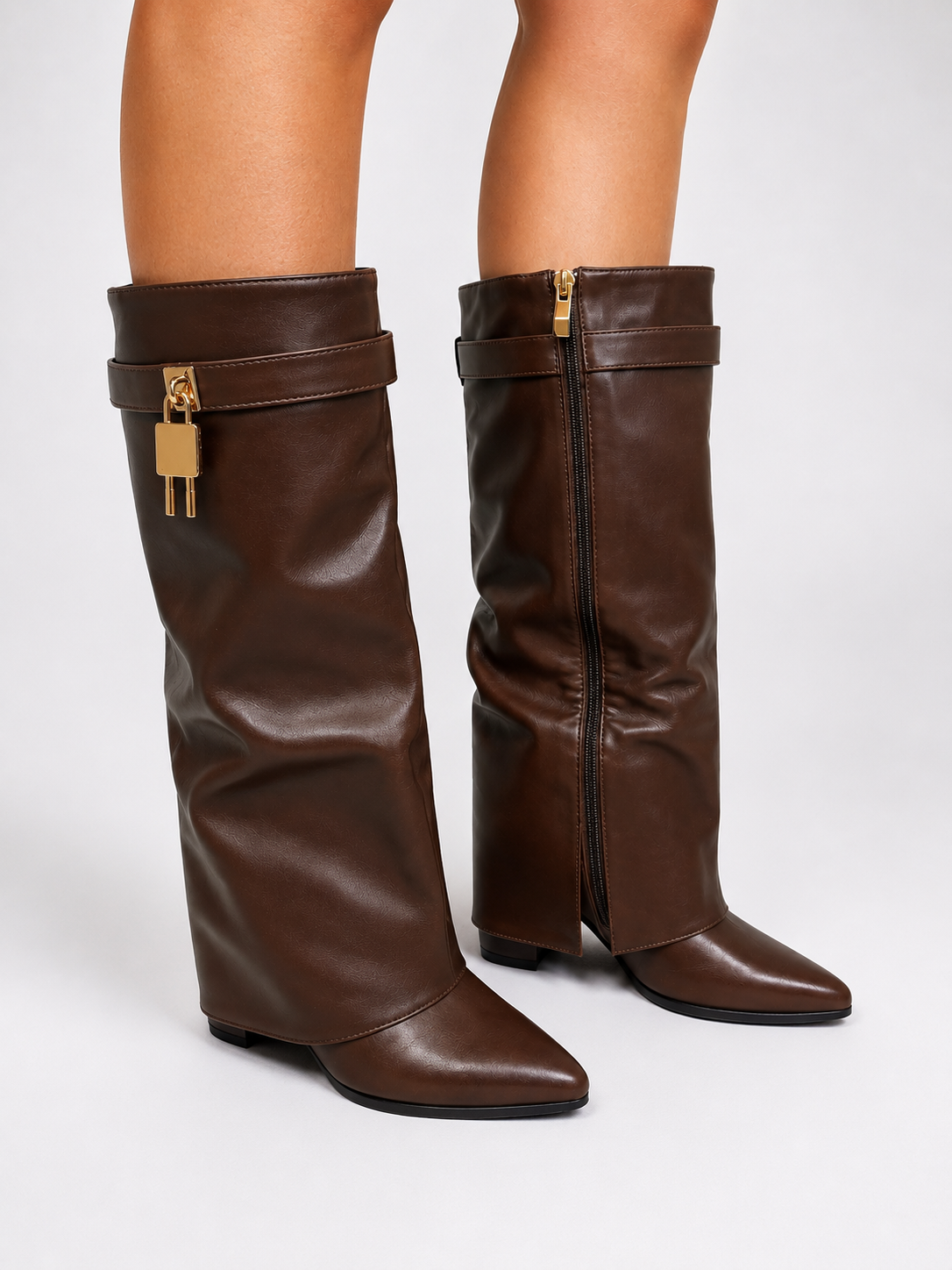 The Kensington Lock Detail Boots - chocolate