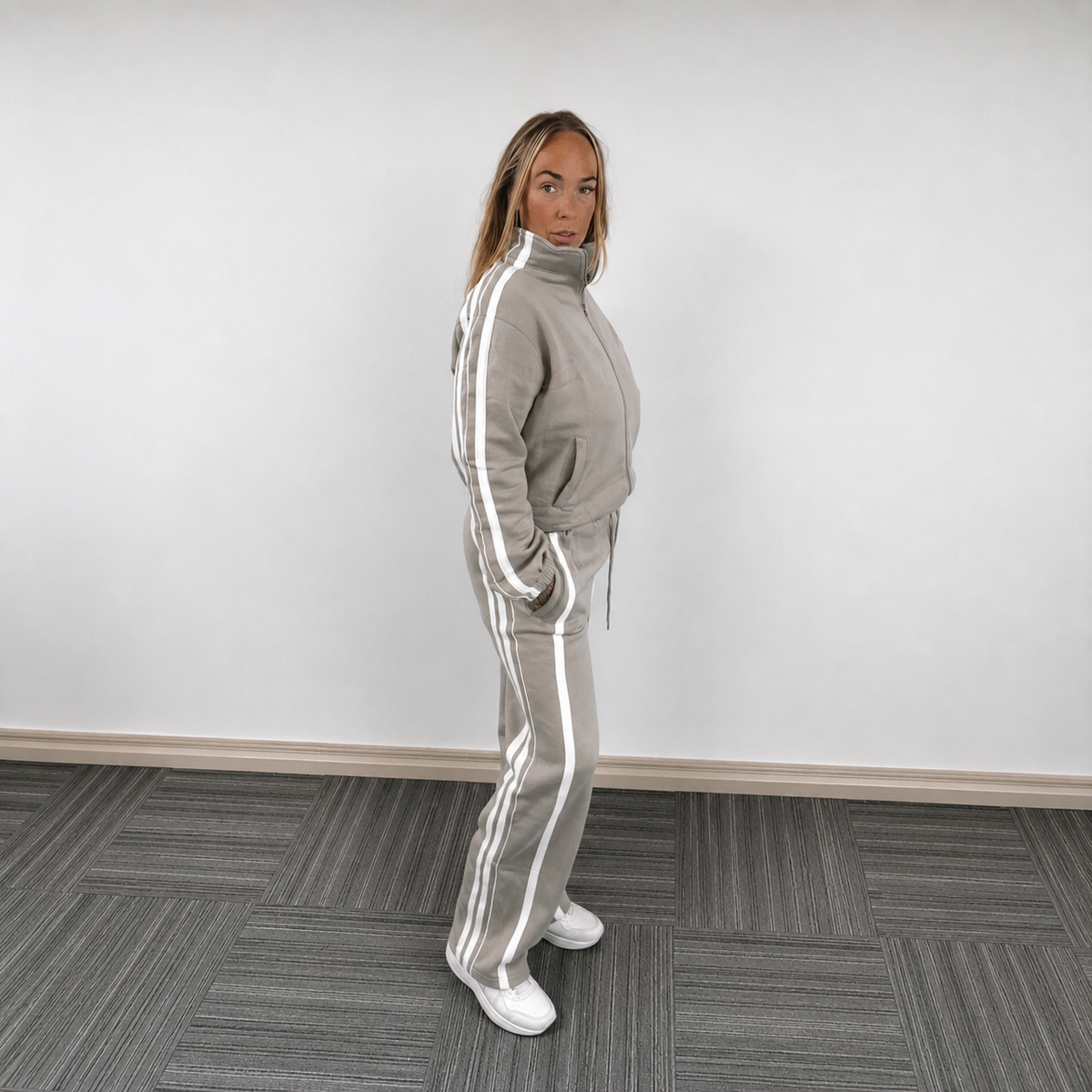 KALÉA oversized tracksuit -dove grey