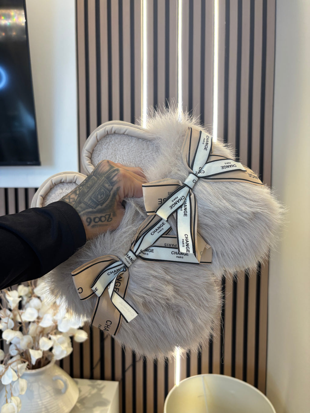 The Amélie Luxe Fluffy Bow Slippers 🎀✨