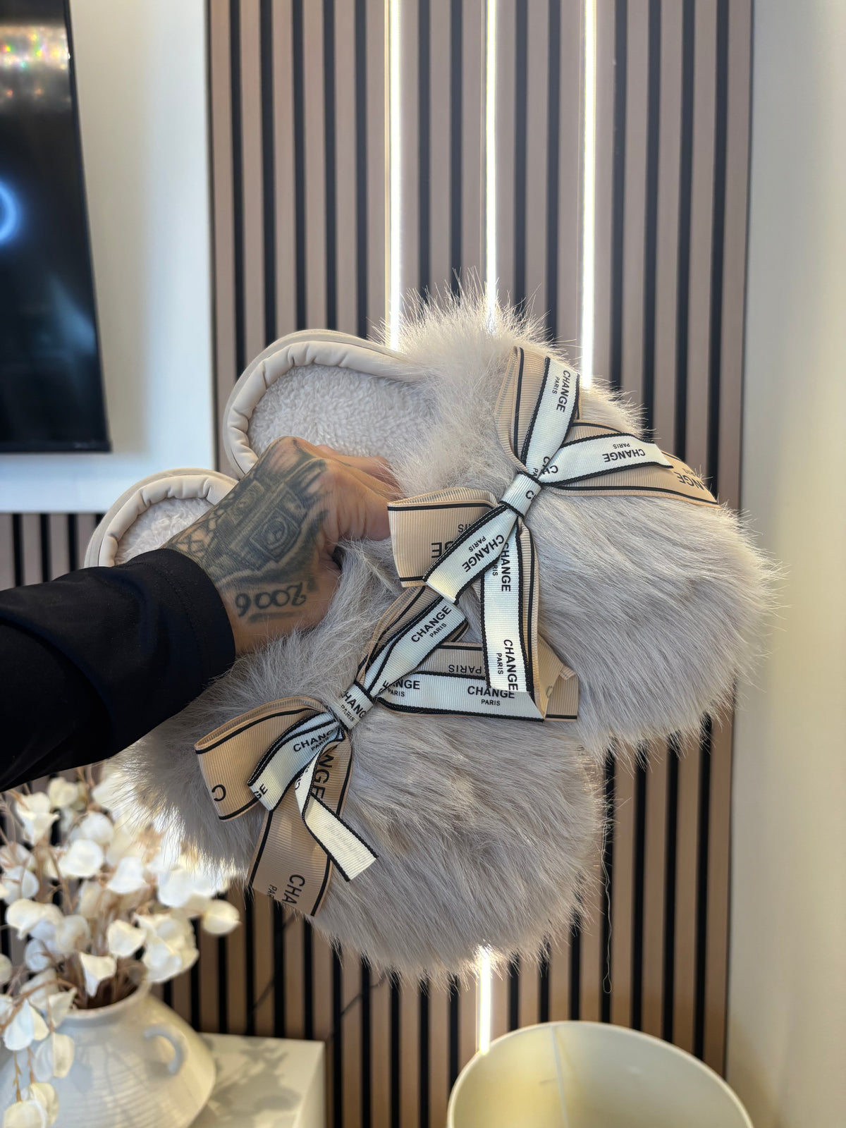 The Amélie Luxe Fluffy Bow Slippers 🎀✨