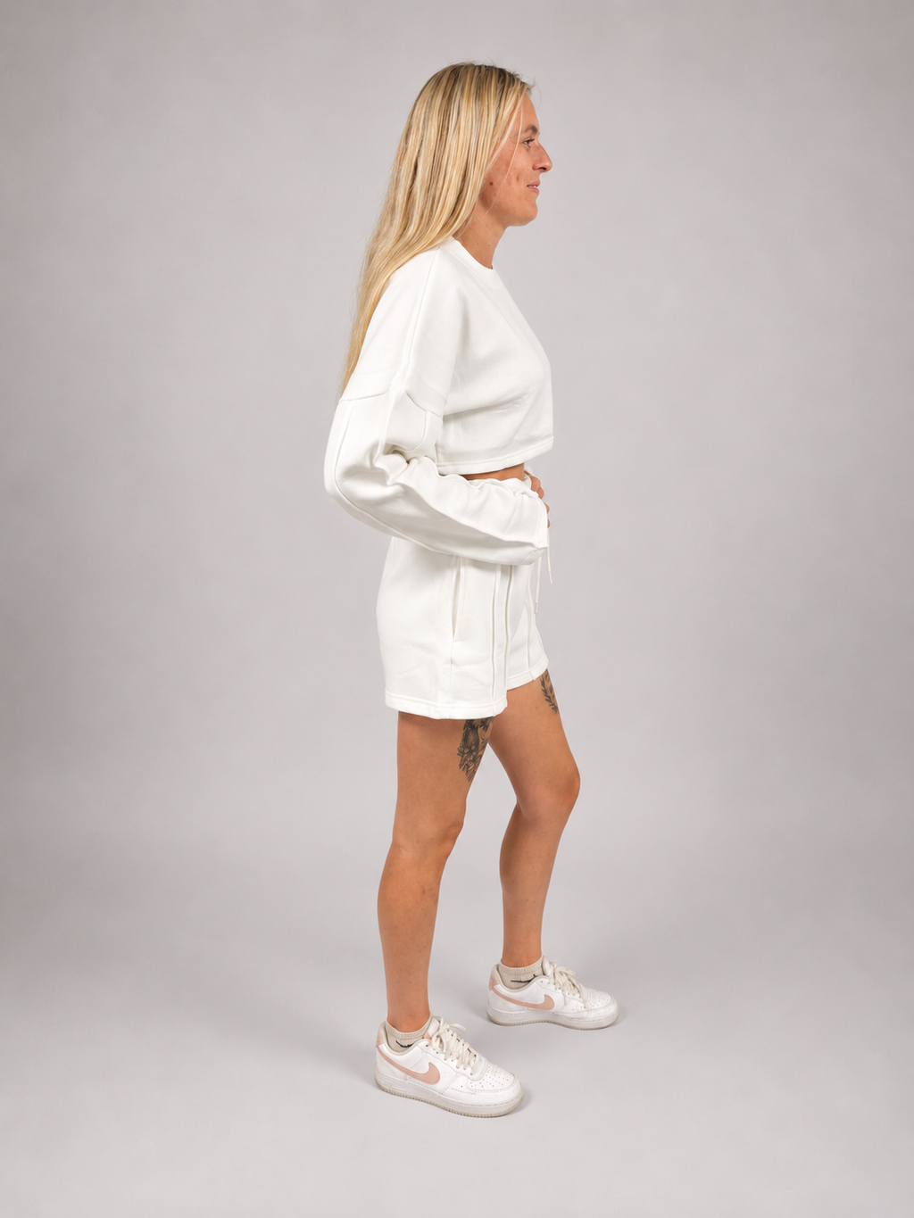KALÉA Cloudline Cropped Short Set – white