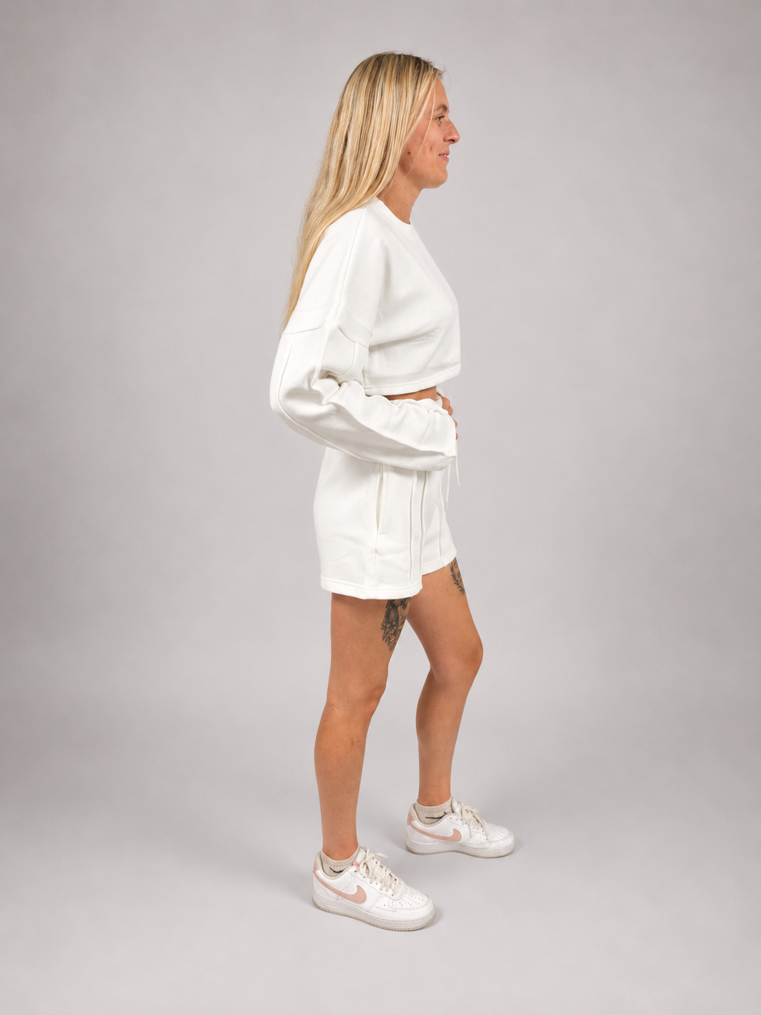 KALÉA Cloudline Cropped Short Set – white