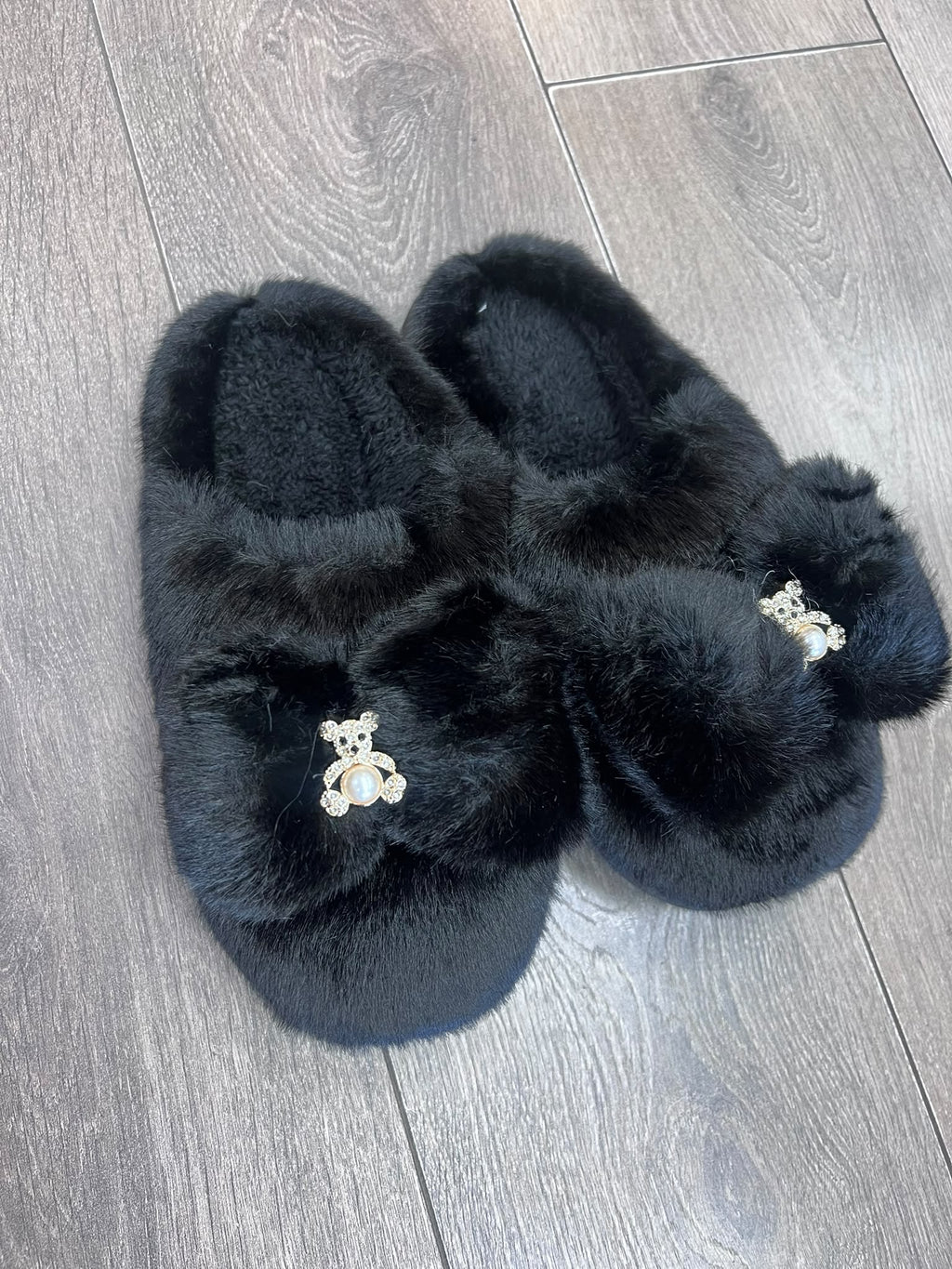 KALÉA Luxe Bow Teddy Slippers